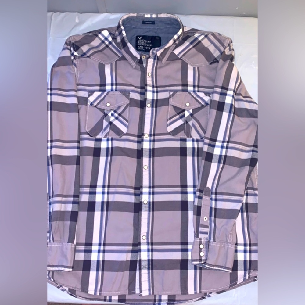 American Eagle shirt Size 3XL